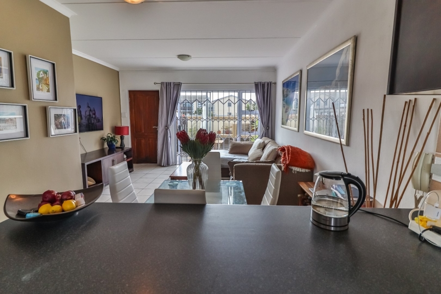 2 Bedroom Property for Sale in Parklands Western Cape